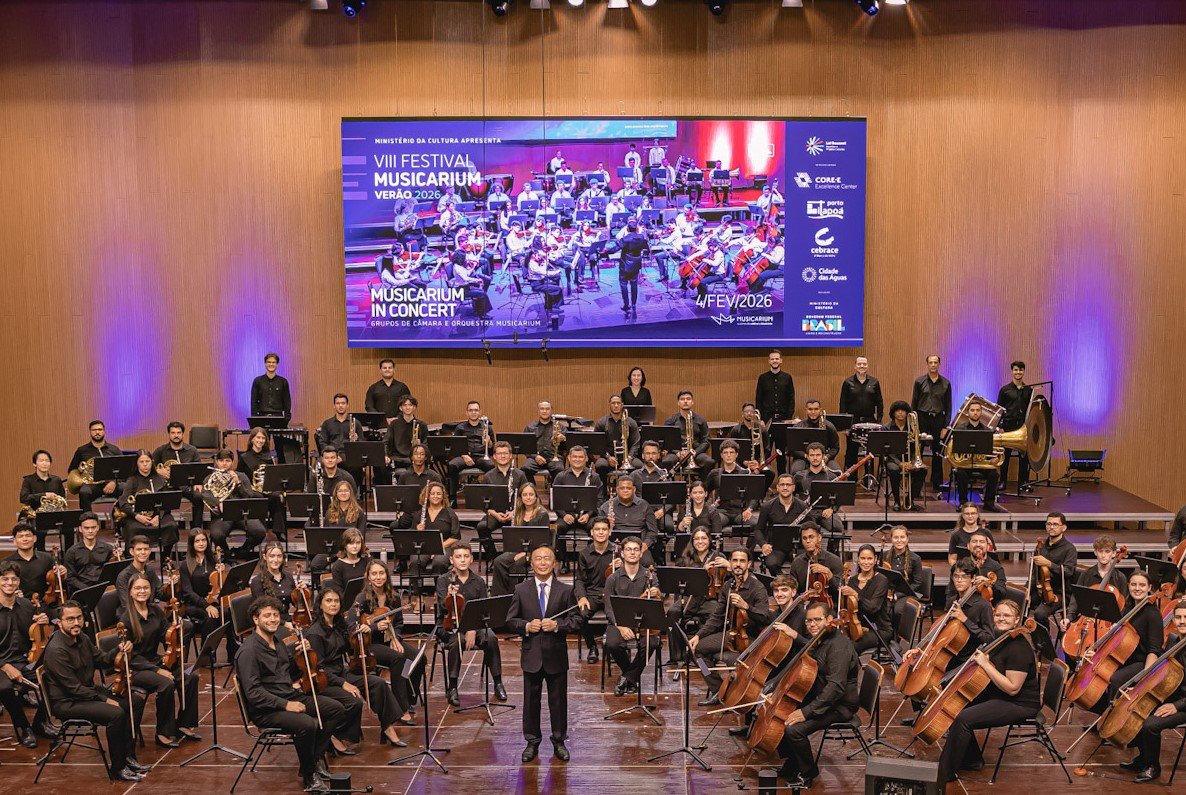 A Escola vai ao Teatro